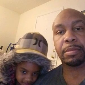 Meet your Posher, Gregory